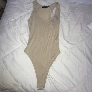Prettylittlething Nude basic bodysuit